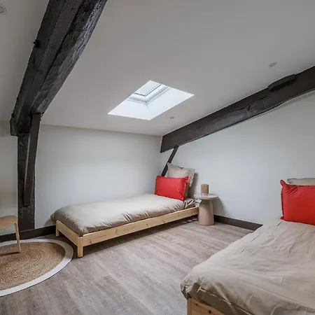 Atelier Climatise Avec Jacuzzi Et Parking Prive